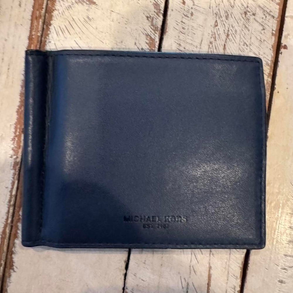 Michael Kors Odin Baltic Blue Leather Money Clip Bifold Wallet 39S7SOSF8L